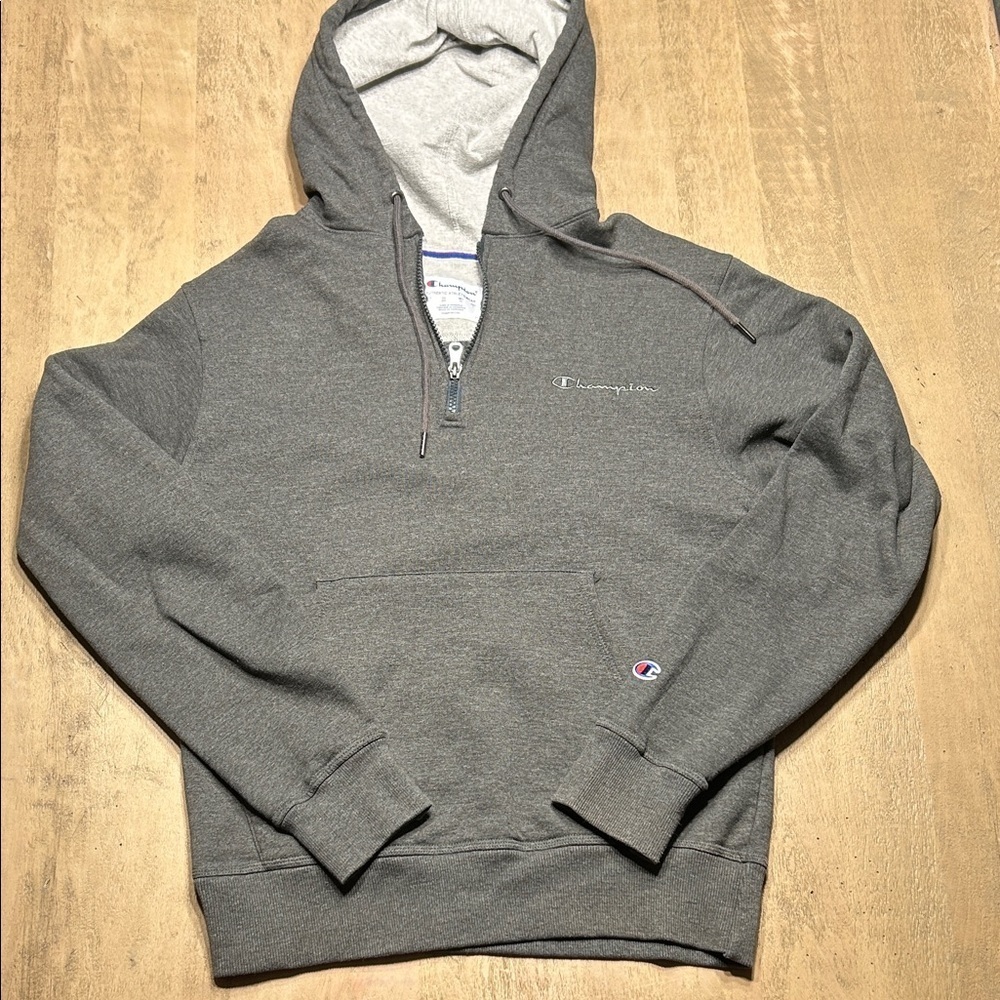 Champion Charcoal Half-Zip Hoodie size Small